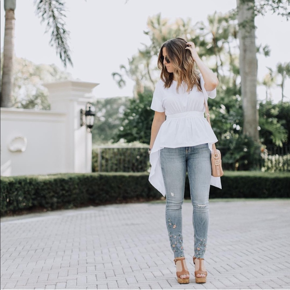 Zara Embroidered Jeans